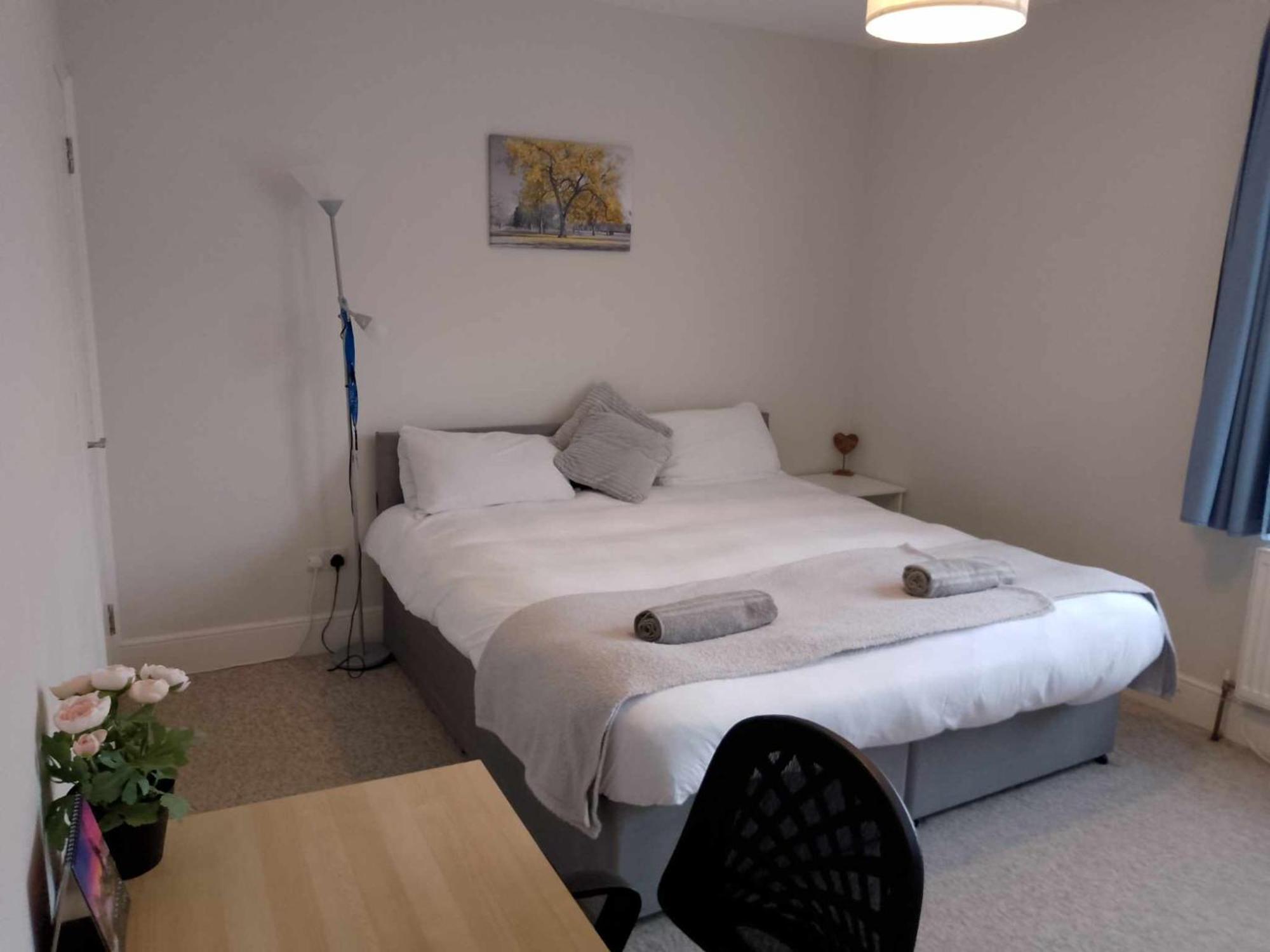 Double Or Twin In Town Centre Homestay *