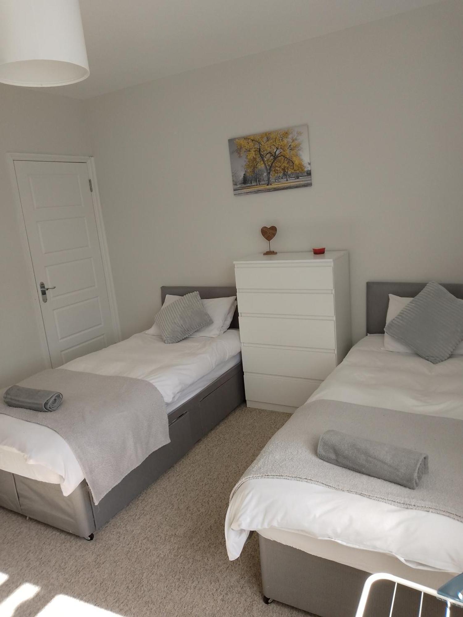 Homestay Double Or Twin In Town Centre East Grinstead